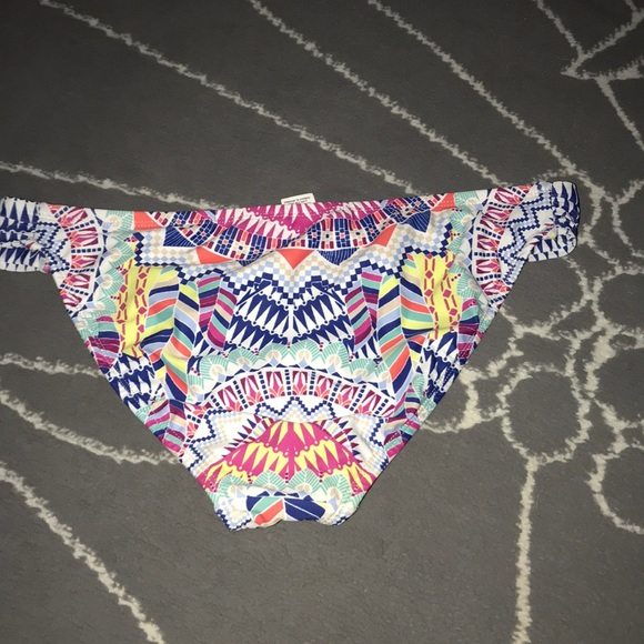 Bar III multicolored bikini bottom. Full coverage - Picture 2 of 2